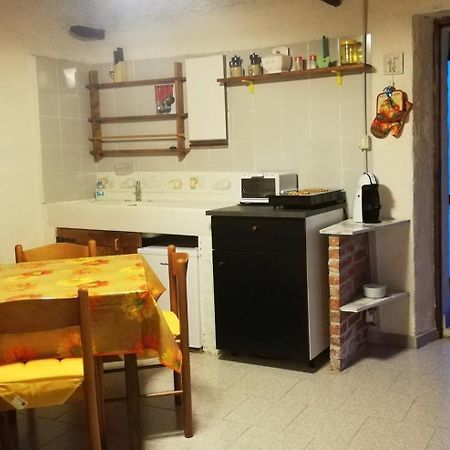 Azienda Agrituristica Cascina La Botta Dego Cameră foto